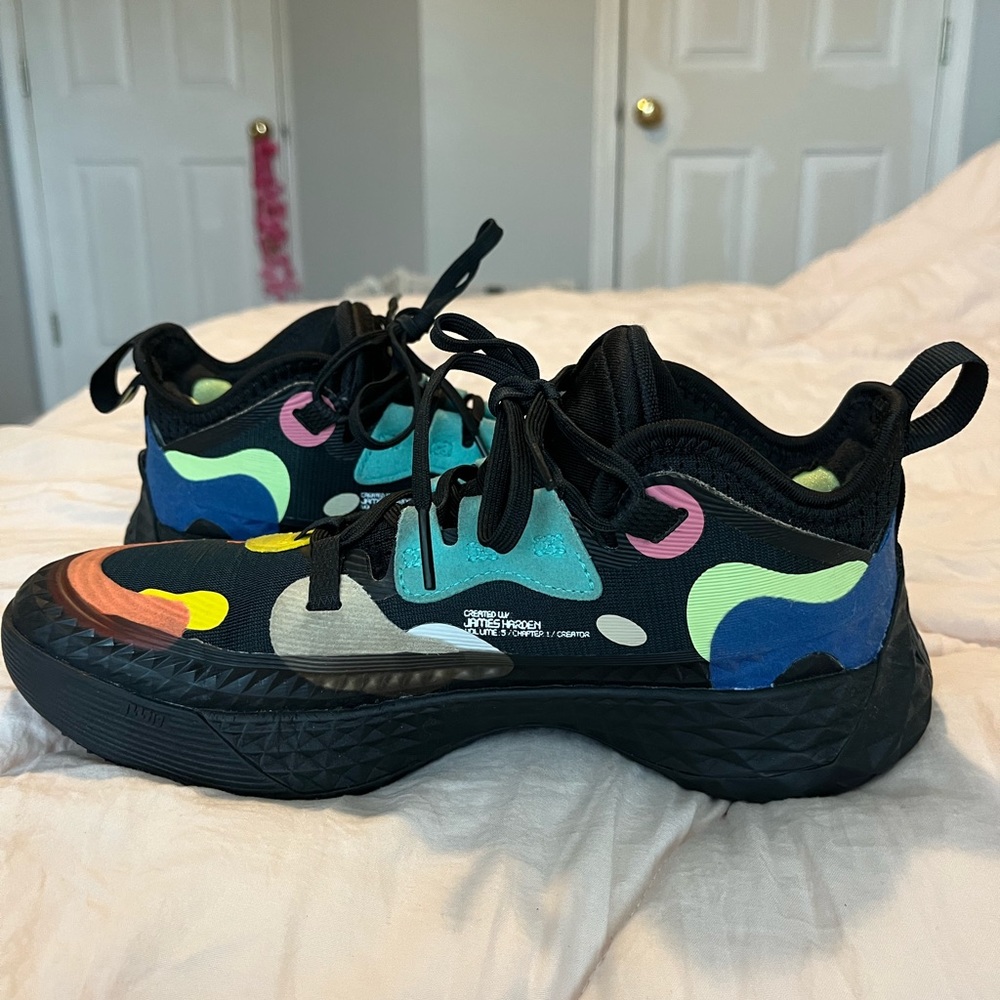 Harden Vol.5 Futurenatural J ‘Black’ (size 5)